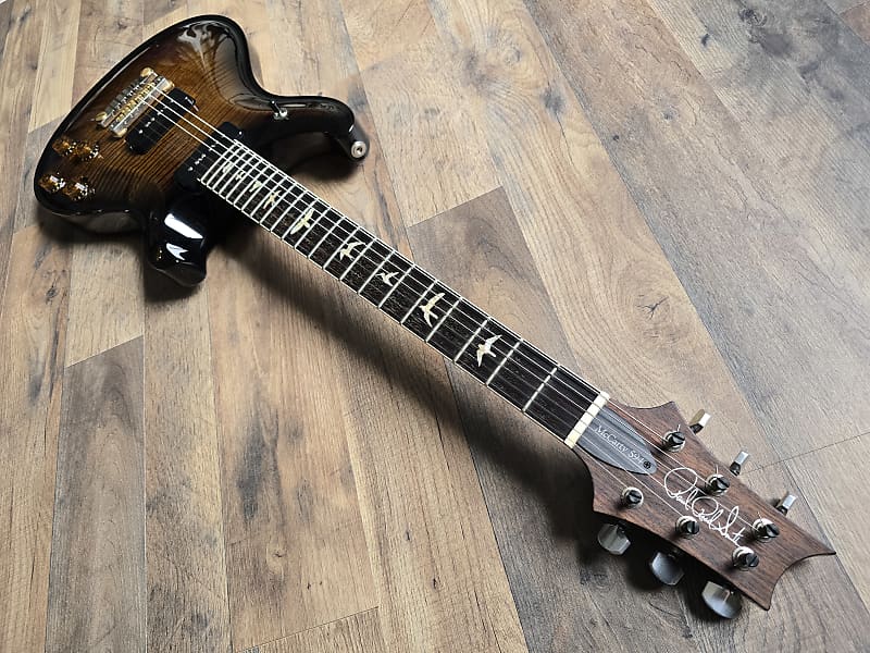 Electric guitar featuring a rosewood fretboard and pattern vintage neck profile