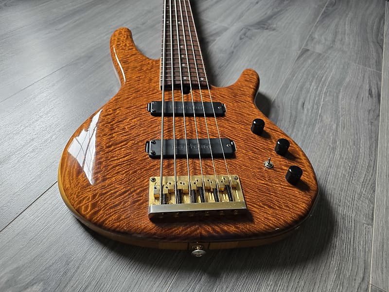 DR Heartfield DR-6C Beeswing Bubinga 6 String Bass - 1989.