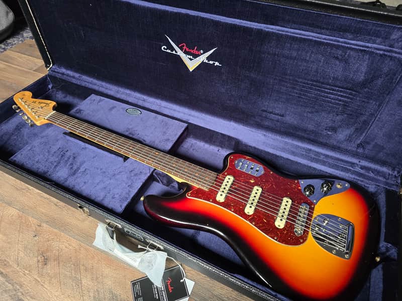Fender Custom Shop Bass VI Journeyman Relic