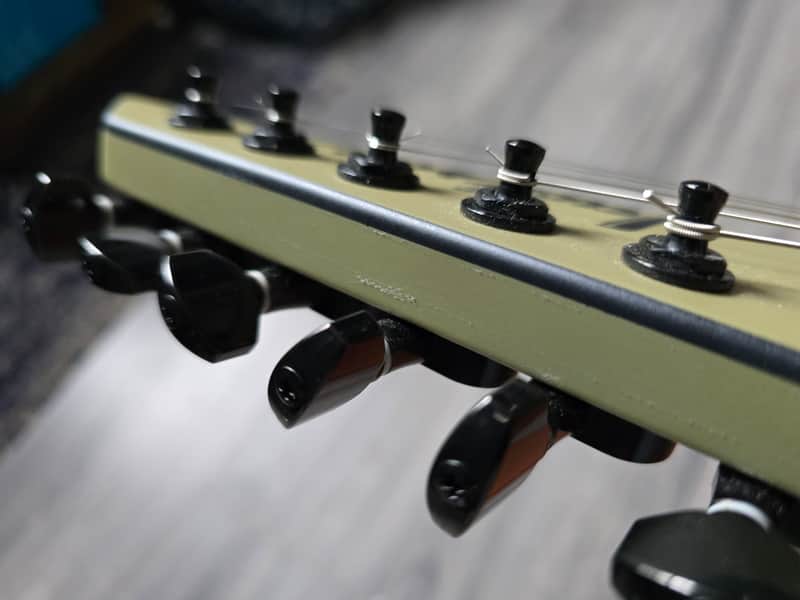 Jackson Custom Shop Warrior 7