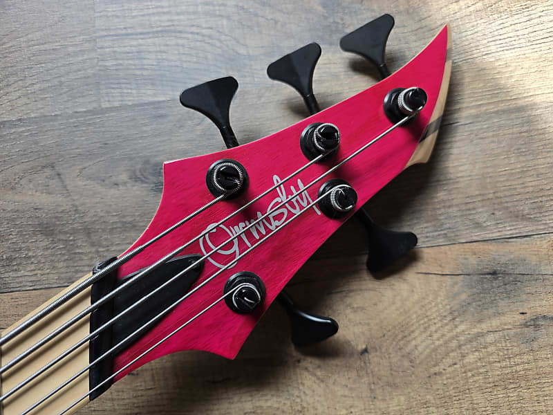 Ormsby BassGTR 5 headstock with logo and tuning machines