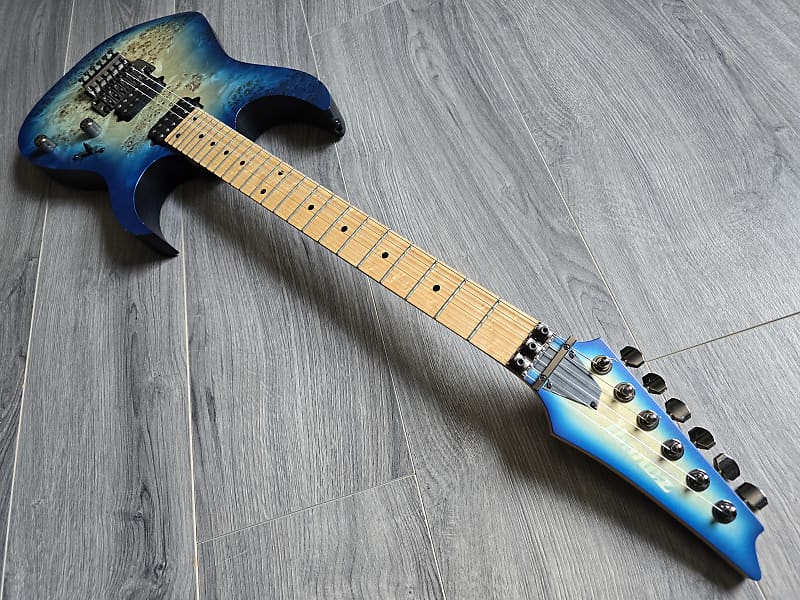 Ibanez Prestige RG-652MPB.