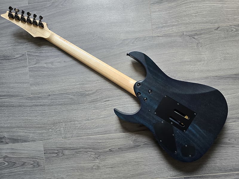 Ibanez Prestige RG-652MPB.
