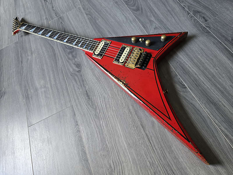 Jackson Custom Shop RR Nitro Relic.
