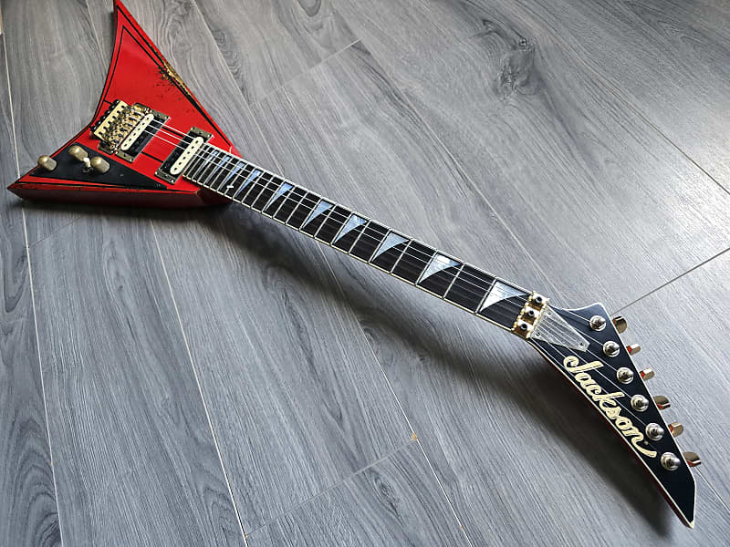 Jackson Custom Shop RR Nitro Relic.