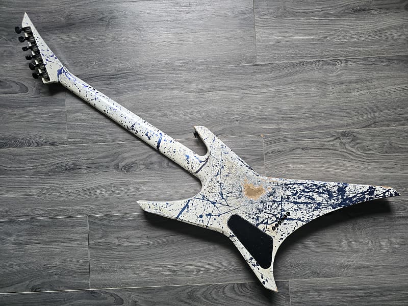 Jackson Custom Shop Relic Splatter Warrior – Black Cat Guitars